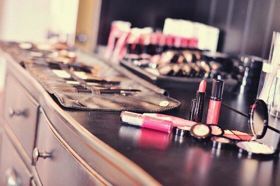 Свой бизнес: как открыть школу макияжа